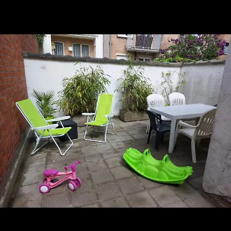 Apartman Rez-de-chaussee A Proximite De La *