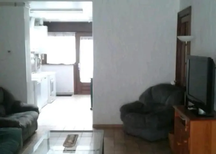 Rez-de-chaussee A Proximite De La * De Panne