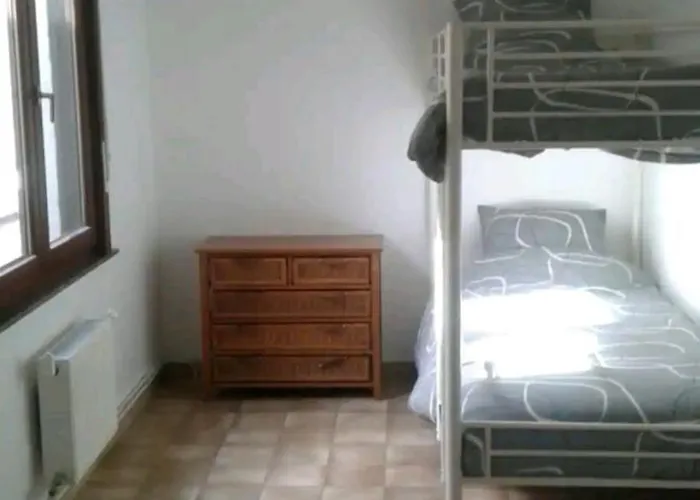 Rez-de-chaussee A Proximite De La Apartment